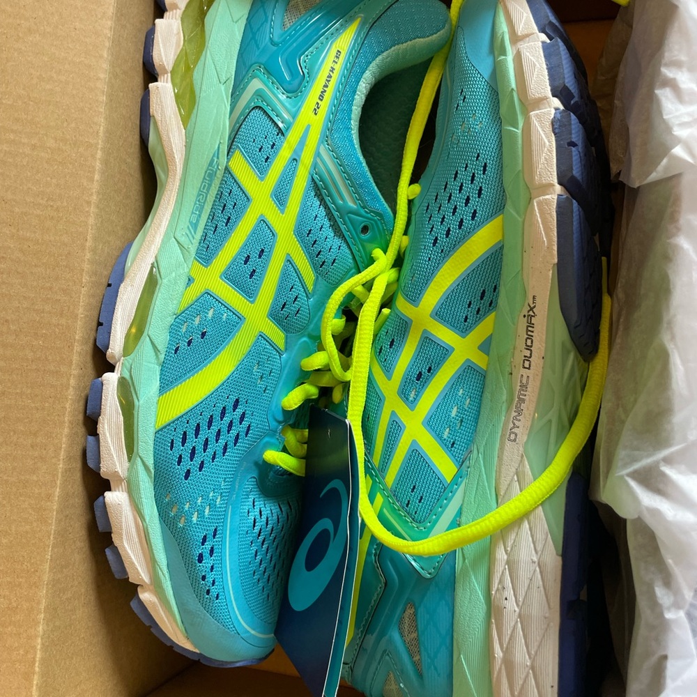 RARE NWT/BOX ASICS Kayano 22 size 9 - Picture 3 of 4